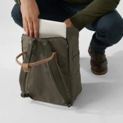 FJÄLLRÄVEN KÅNKEN NO. 2 LAPTOP 15' Unisex - Laptoprucksack -Globetrotter Ausrustung Geschaft 5637528563 etnbipf kanken no 2 laptop 15 fjaellraeven 24