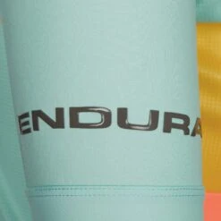 Endura WOMEN' S FS260-PRO S/S JERSEY Damen - Fahrradtrikot 12 Endura WOMEN' S FS260-PRO S/S JERSEY Damen - Fahrradtrikot -Globetrotter Ausrustung Geschaft 5637923887 e women s fs260pro ss jersey endura 24