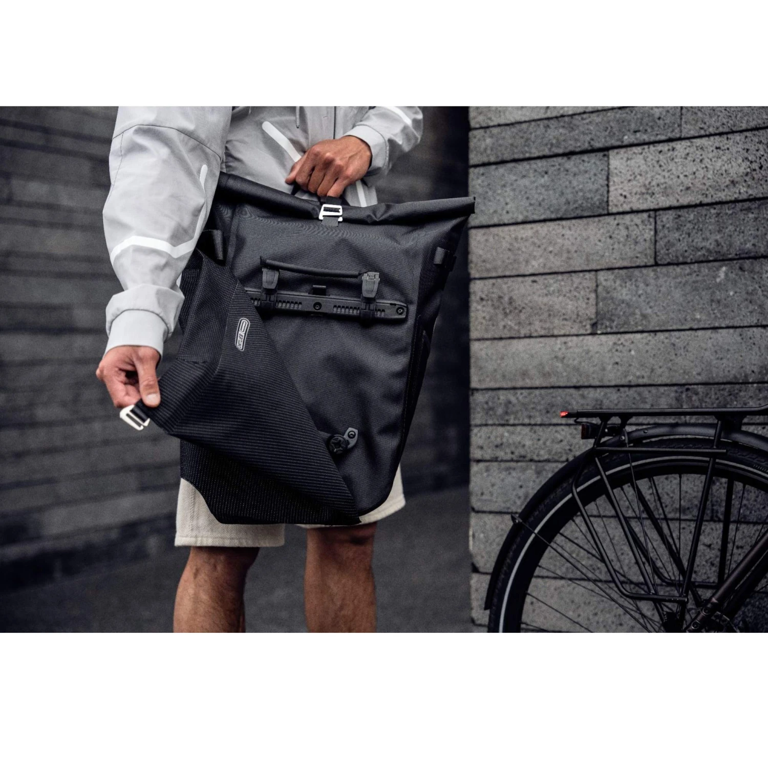 Ortlieb FLAP HIGH VISIBILITY FOR VARIO PS - Fahrradzubehör – Bild 4