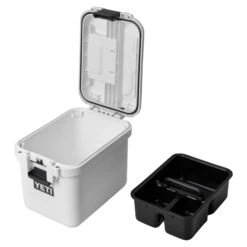 Yeti Coolers LOADOUT 15 GO BOX - Ausrüstungsbox -Globetrotter Ausrustung Geschaft 5638037870 f loadout 15 go box yeti coolers 24