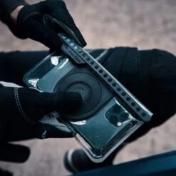 Fidlock VACUUM UNI PHONE CASE M - Smartphone-Halterung 20 Fidlock VACUUM UNI PHONE CASE M - Smartphone-Halterung -Globetrotter Ausrustung Geschaft 5638039344 h vacuum uni phone case m fidlock 24