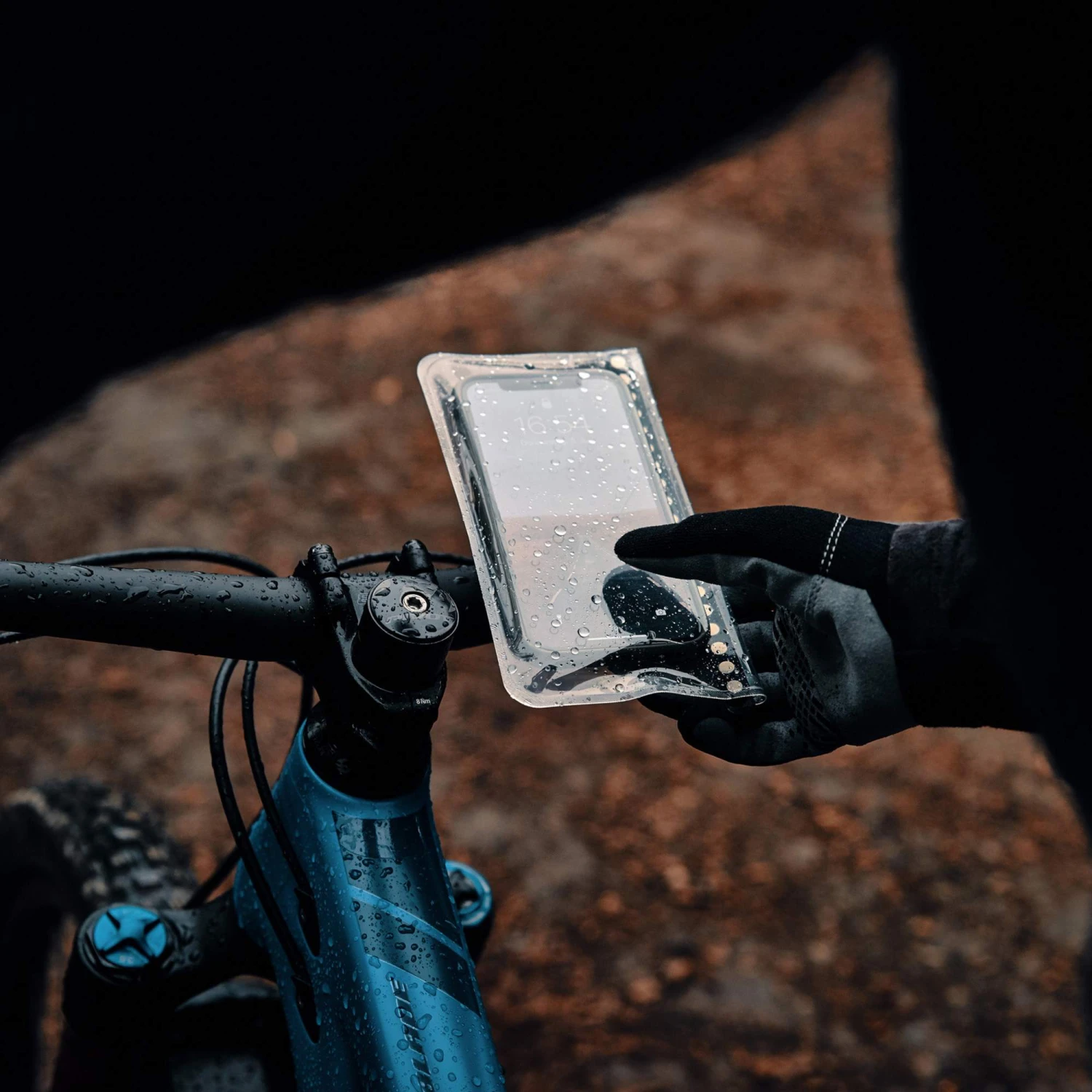 Fidlock VACUUM UNI PHONE CASE M - Smartphone-Halterung 9 Fidlock VACUUM UNI PHONE CASE M - Smartphone-Halterung – Bild 9