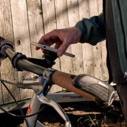 Fidlock VACUUM UNI PHONE PATCH - Smartphone-Halterung -Globetrotter Ausrustung Geschaft 5638039346 j vacuum uni phone patch fidlock 24